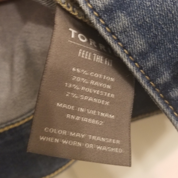 Sz 4 Torrid Collarless Crop Denim - Picture 11 of 12